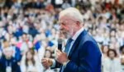 Lula enfrenta safra política indigesta em 2026 com desaprovação crescente e cenário desafiador