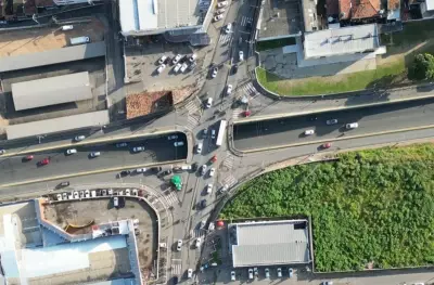 Maceió implanta diamante invertido no Jacintinho para melhorar trânsito e segurança