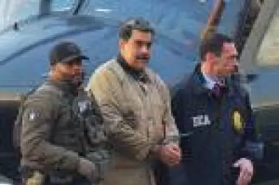 Maduro quebra silêncio após captura nos EUA com mensagem conjunta com esposa
