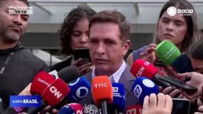 Médico confirma alta hospitalar de Bolsonaro; ex-presidente cumprirá prisão domiciliar