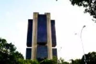 Mercado eleva expectativas para Selic e inflação pela segunda semana seguida, diz Focus