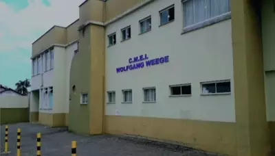 Pai leva bebê errada no primeiro dia de creche em Jaraguá do Sul; prefeitura investiga