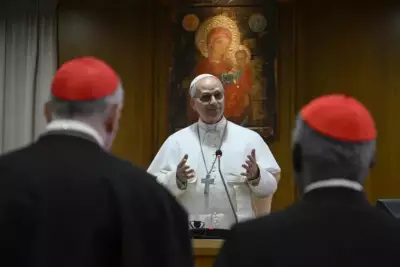 Papa Leão XIV pede diálogo e expressa preocupação com crise no Irã após morte de líder