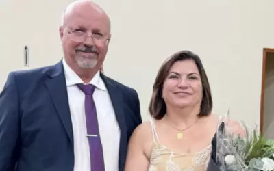 Prefeito e primeira-dama de Vista Alegre do Alto são enterrados após acidente fatal