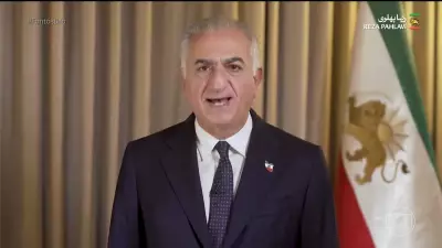 Príncipe exilado anuncia retorno ao Irã para liderar transição após morte de Khamenei