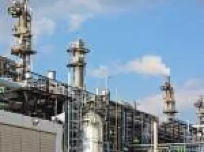 Raízen vende usinas solares para Brasol em meio a reestruturação financeira e dívida bilionária