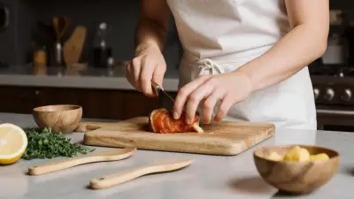 Tábuas de Madeira na Cozinha: Alimentos que Devem ser Evitados para Segurança