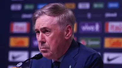 Torcida grita por Neymar após derrota do Brasil para França; Ancelotti evita comentar