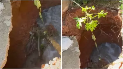 Vazamento de esgoto há 20 dias em Itu expõe cratera em quintal e morador reclama de demora