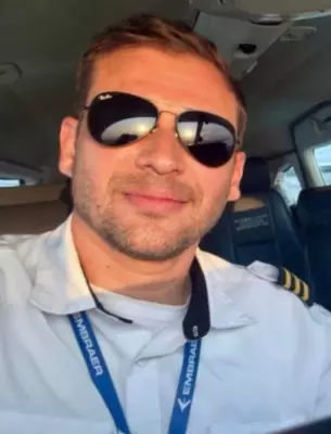 Vídeo capta queda fatal de avião monomotor em Manaus; piloto era diretor e pai recente