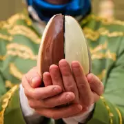 A Origem dos Ovos de Páscoa: De Símbolo de Fertilidade a Artigo de Luxo