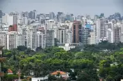 Airbnb se compromete a remover anúncios de moradias populares em São Paulo após pressão da CPI