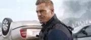 Alan Ritchson é inocentado após briga com vizinho: polícia conclui legítima defesa