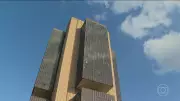 Banco Central alerta que guerra no Oriente Médio pressiona inflação e exige juros altos