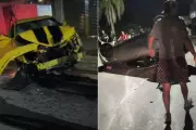Camaro amarelo envolve-se em colisão que termina com carro capotado e tumulto em São Vicente