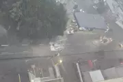 Chuva intensa causa alagamentos em São José dos Campos e mobiliza Defesa Civil