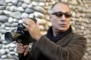 Cineasta iraniano Abbas Kiarostami, ícone do cinema mundial, morre aos 76 anos em Paris