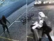 Câmeras flagram onda de furtos com vitrines destruídas a pedradas em Araraquara, SP