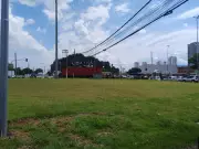 Congestionamento em Mogi das Cruzes após abordagem de caminhão irregular na Rotatória do Habib's