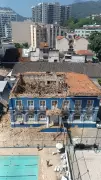 Desabamento de telhado na Casa dos Poveiros no Rio Comprido mobiliza Bombeiros