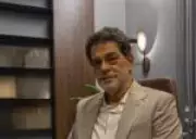 Eduardo Moscovis interrompe peça para expulsar espectador com celular no teatro