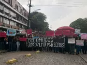 Estudantes de medicina protestam na UFPB contra atraso no calendário e superlotação no internato