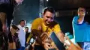 Flávio Bolsonaro avança em pré-campanha com jingle que critica o centrão no RN