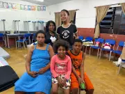 Grávida e com filha adolescente gestante, família foge a pé de deslizamento em Juiz de Fora