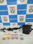 Homem é preso por porte ilegal de arma e drogas em Volta Redonda, RJ