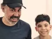 Humorista Cacofonias faz declaração emocionante após morte trágica do filho de 9 anos no Rio