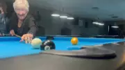 Idosa de 98 anos bate recorde mundial como jogadora de sinuca mais velha