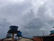 Inmet emite alerta laranja para chuvas intensas em 15 municípios do Acre