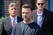 Justin Timberlake entra na Justiça para bloquear vídeo de sua prisão por embriaguez