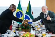 Lula defende parceria com África do Sul para explorar minerais críticos com valor agregado