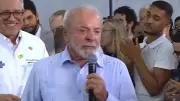 Lula visita fábrica farmacêutica em Goiás e anuncia exportação de insumo para dor abdominal