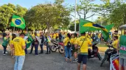 Manifestantes realizam ato 'Acorda Brasil' em Boa Vista com críticas ao governo federal