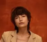 Maria Casadevall fala sobre fascismo e desmonte cultural na era Bolsonaro