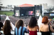 Marina brilha no Lollapalooza 2026 com show nostálgico e fãs fiéis