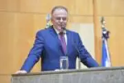 Moraes arquiva pedido da PF para investigar Casagrande por mensagens com desembargador