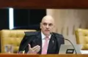 Moraes nega ter recebido mensagens de Vorcaro no dia da prisão do banqueiro