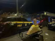 Motorista boliviano é preso em SP com 138,6 kg de cocaína escondidos em van