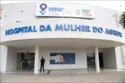 Mulher é presa por tentar adotar bebê ilegalmente em hospital de Caruaru