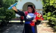 Mulher trans conquista vaga na universidade após 25 anos afastada dos estudos