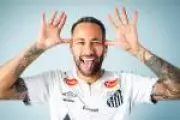 Neymar se defende de críticas e reivindica direito a momentos de folga como qualquer pessoa