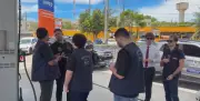 Operação conjunta autua postos e notifica distribuidoras por preços abusivos de combustíveis na Paraíba