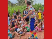 Palhaço Pipoca leva alegria e arte a comunidades carentes do Acre com impacto social