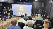 Petrópolis firma parceria com PRF para levar educação no trânsito às escolas municipais