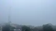 Porto Alegre amanhece encoberta por neblina em seu 254º aniversário