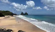 Projeto Orla em Fernando de Noronha discute regras para uso das praias com moradores
