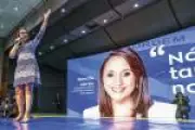Renata Abreu busca apoio de Flávio Bolsonaro para Senado em troca de suporte presidencial
